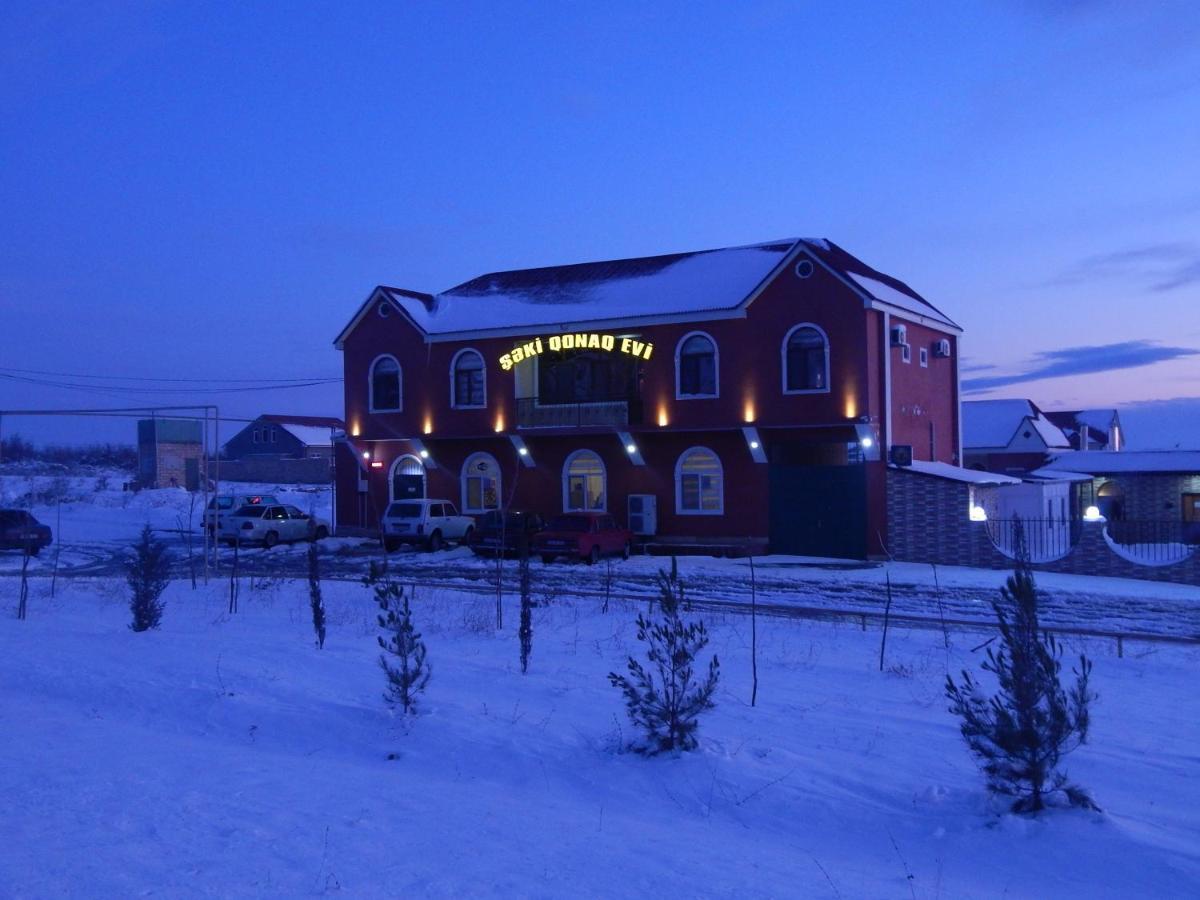 Seki Qonaq Evi Motel Eksteriør bilde